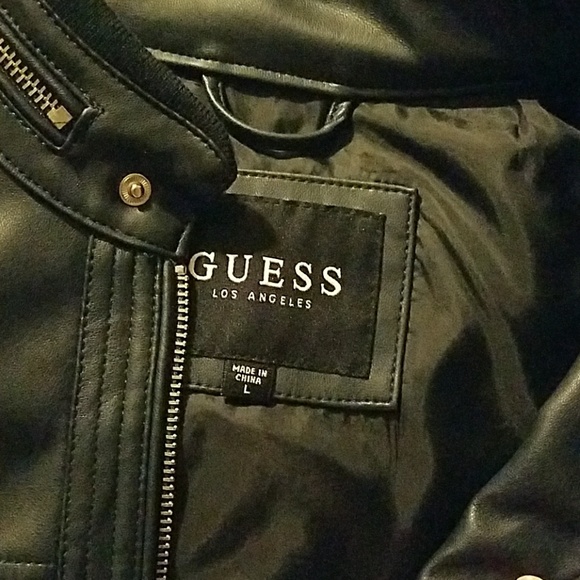 guess triangle jeans